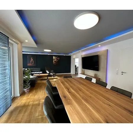 With 2 Bedrooms Prázdninový dům *