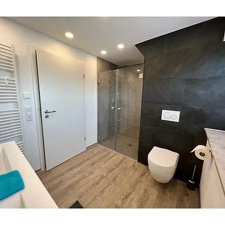 With 2 Bedrooms Prázdninový dům